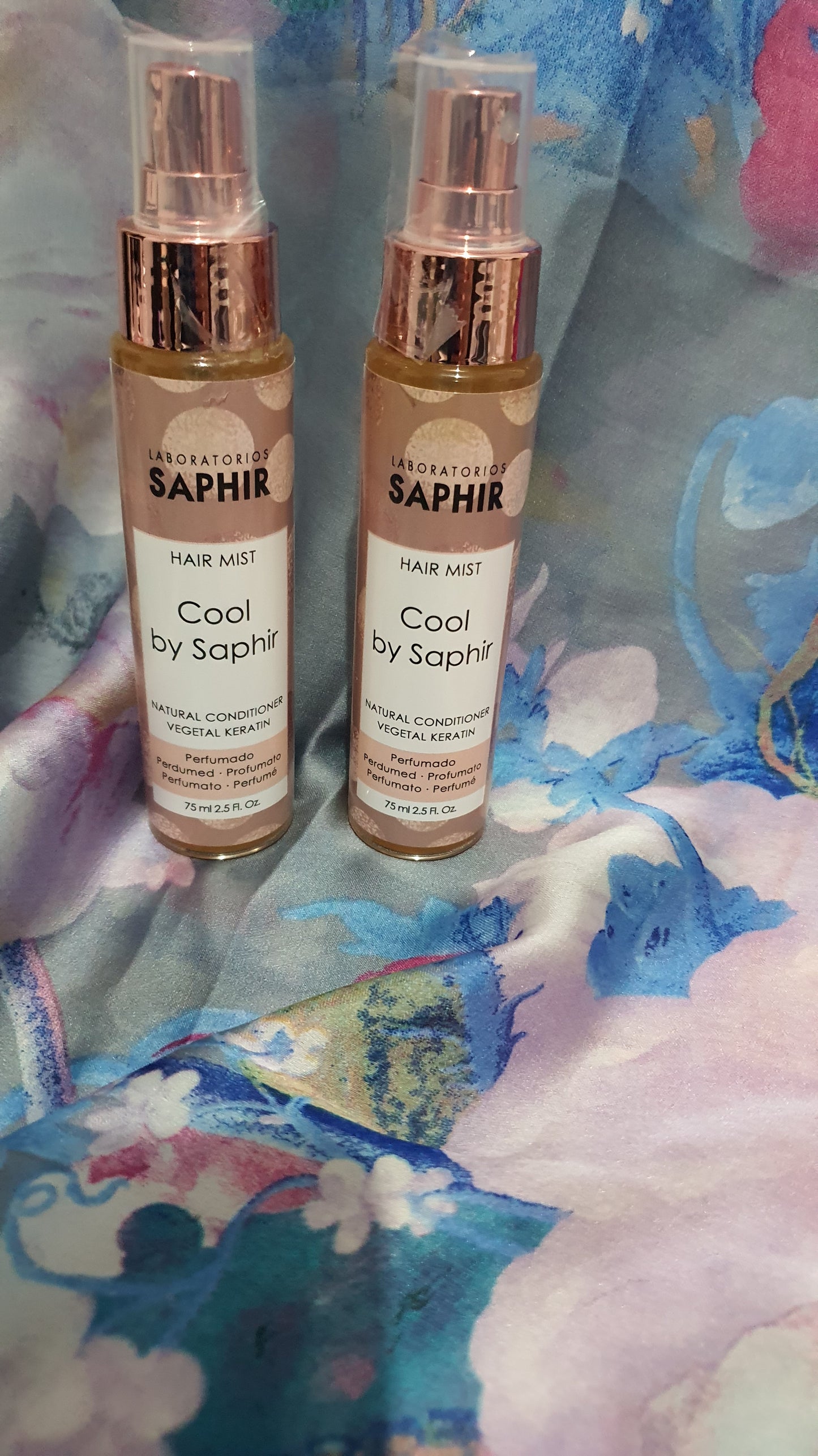 Spray profumato per capelli