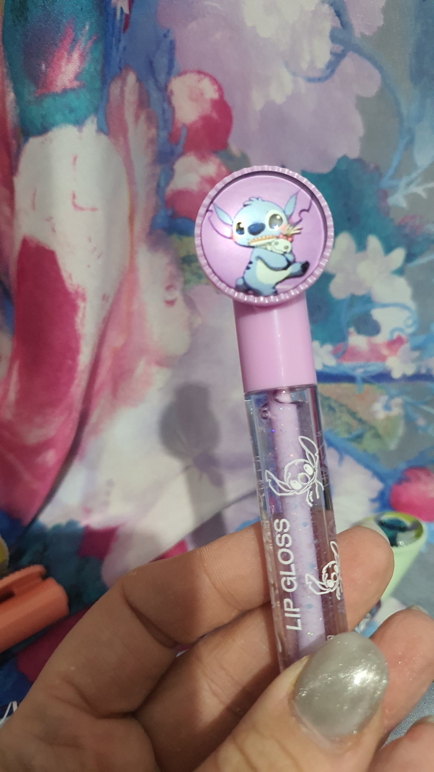 Lip Gloss Stitch