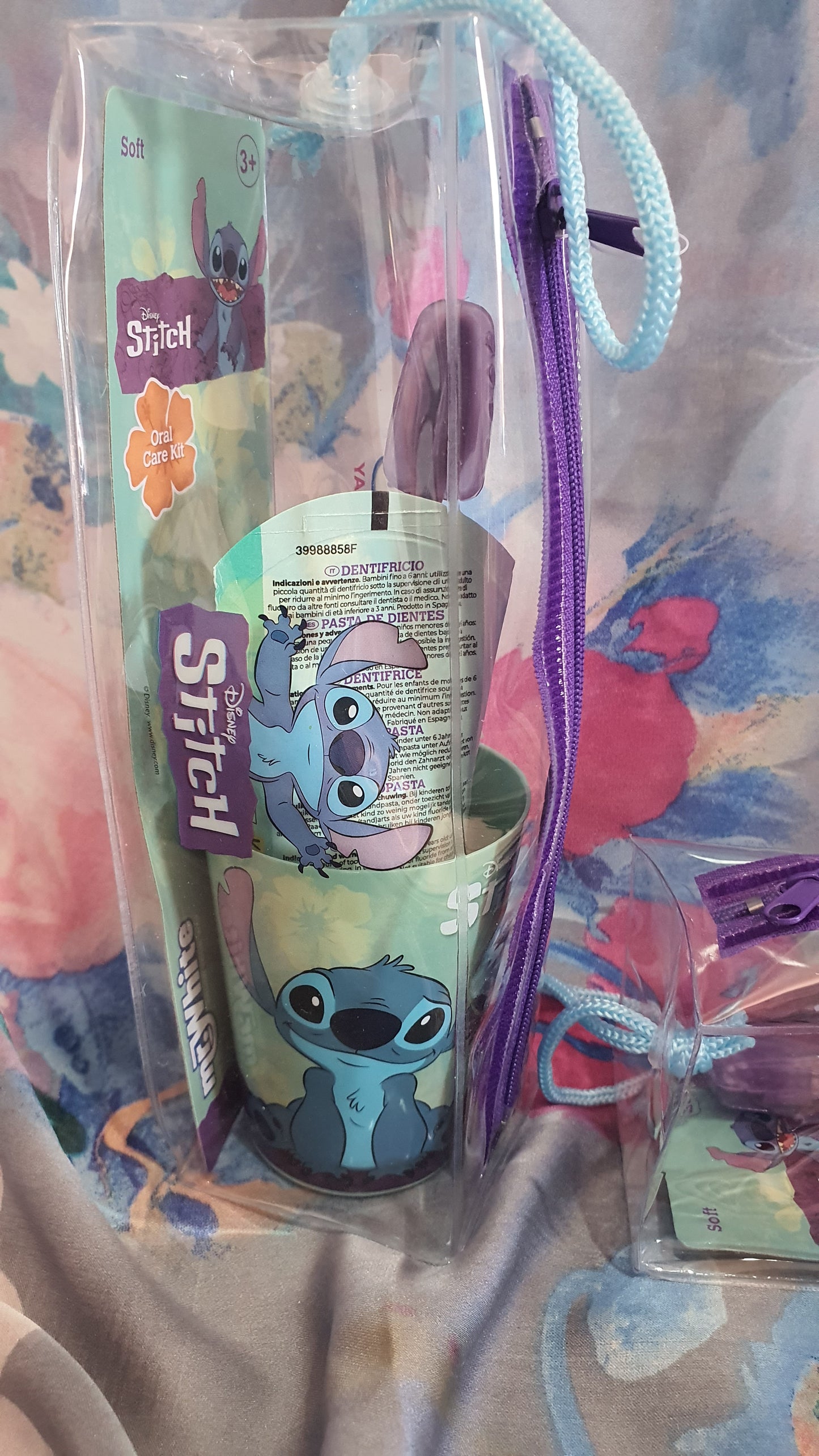 Set Stitch spazzolino, dentifricio, bicchiere e pochette