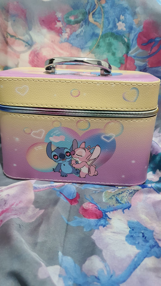 Beauty case di Stitch