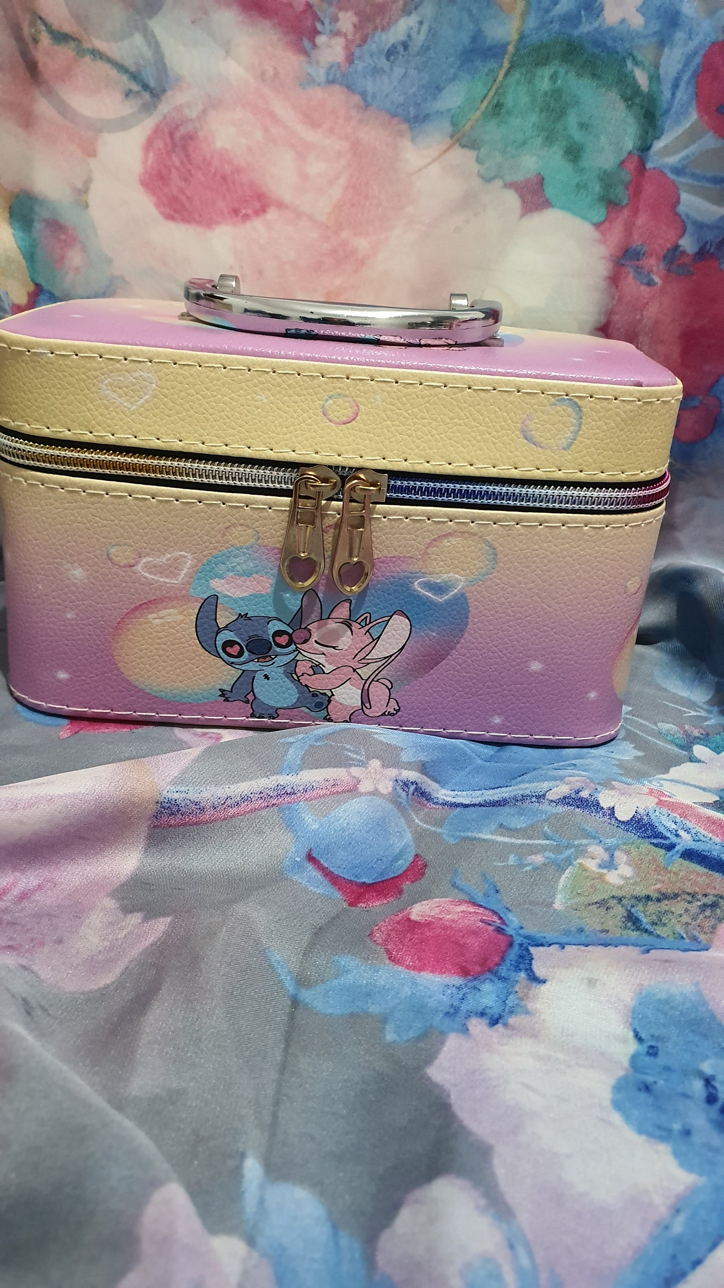 Beauty case di Stitch